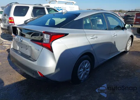 2021 Toyota Prius Le z USA, uszkodzony, nr VIN JTDKAMFU6M3142137